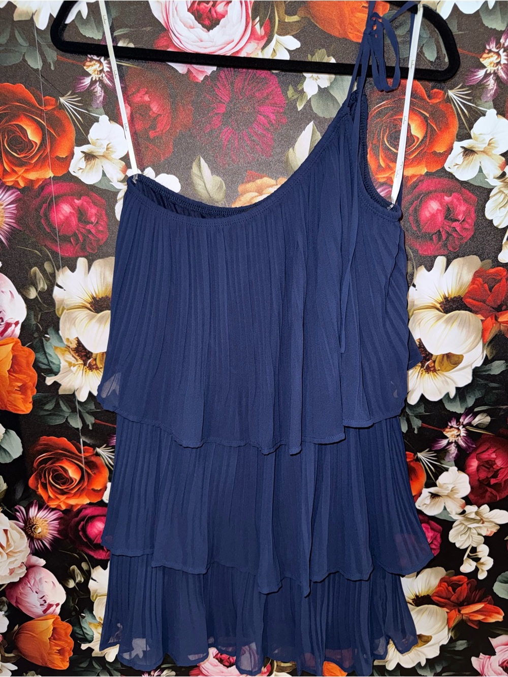 Lulu's Navy Blue One-Shoulder Tiered Pleated Dress, Medium, NWT - Picture 13 of 14